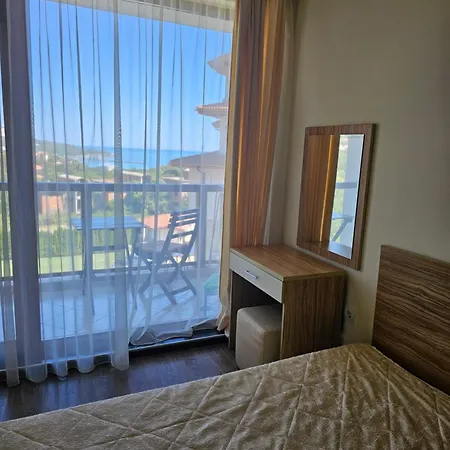 Apartment ломбарди-балчик *